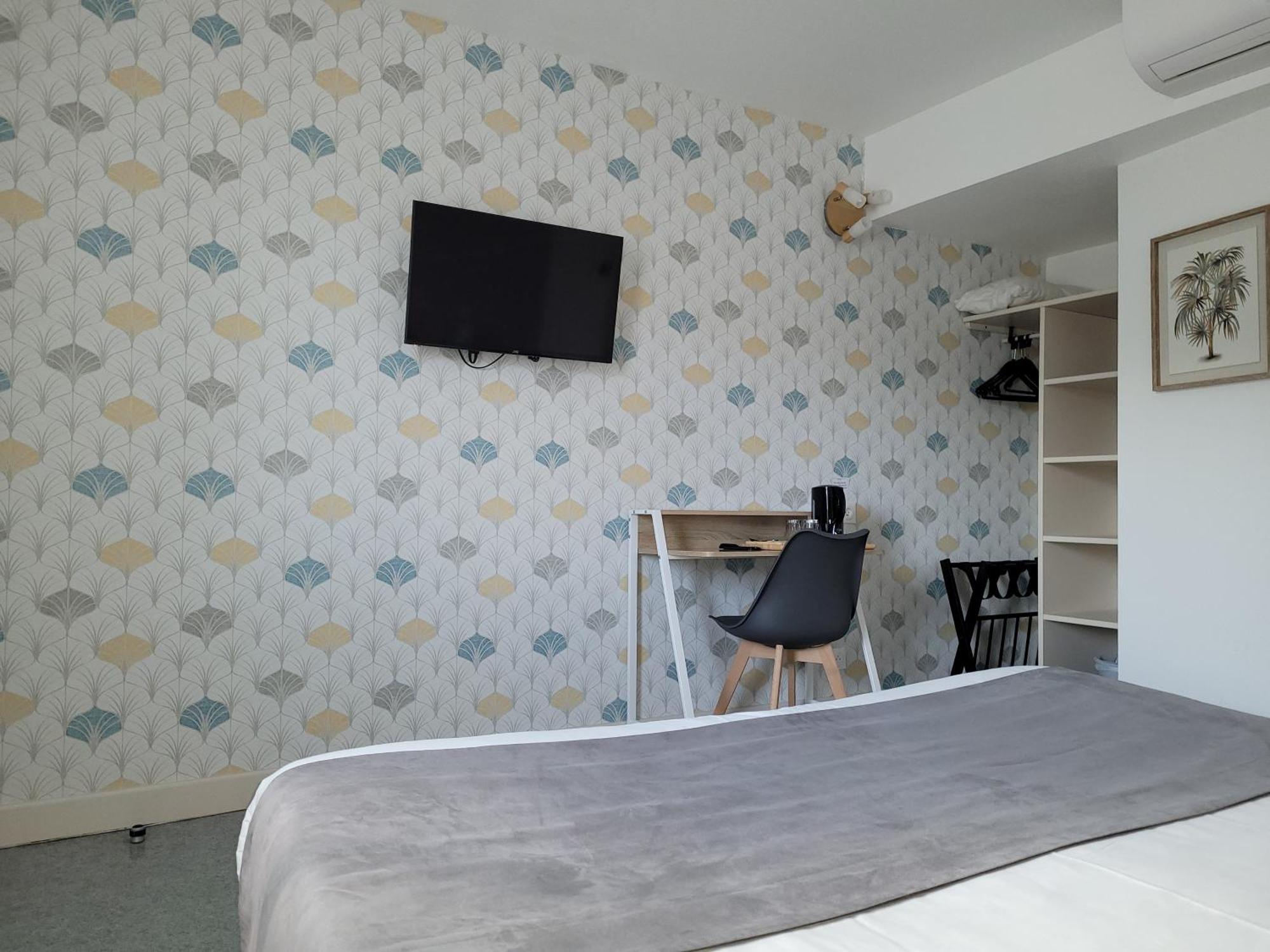 Hotel Le Vanseen Les Vans Eksteriør bilde